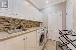 213 EDGEWATER CRESCENT | Kitchener Ontario | Slide Image Twelve