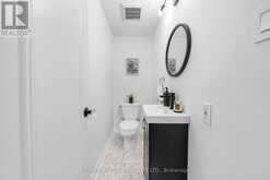 16 ELDERWOOD DRIVE | Toronto Ontario | Slide Image Nine