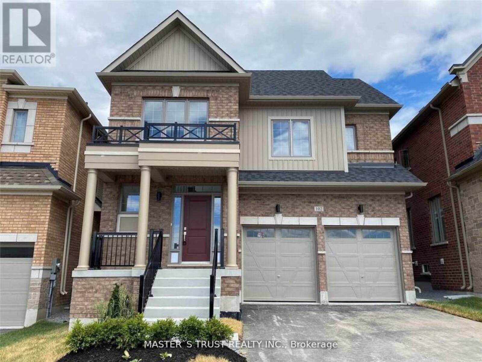 102 FRANK KELLY DRIVE, East Gwillimbury, Ontario L9N 0V3