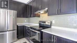 62 SAGEWOOD AVENUE | Barrie Ontario | Slide Image Eighteen
