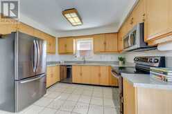 413 CAMDEN CIRCLE | Mississauga Ontario | Slide Image Seventeen