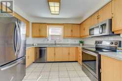 413 CAMDEN CIRCLE | Mississauga Ontario | Slide Image Eighteen
