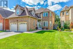 413 CAMDEN CIRCLE | Mississauga Ontario | Slide Image Three