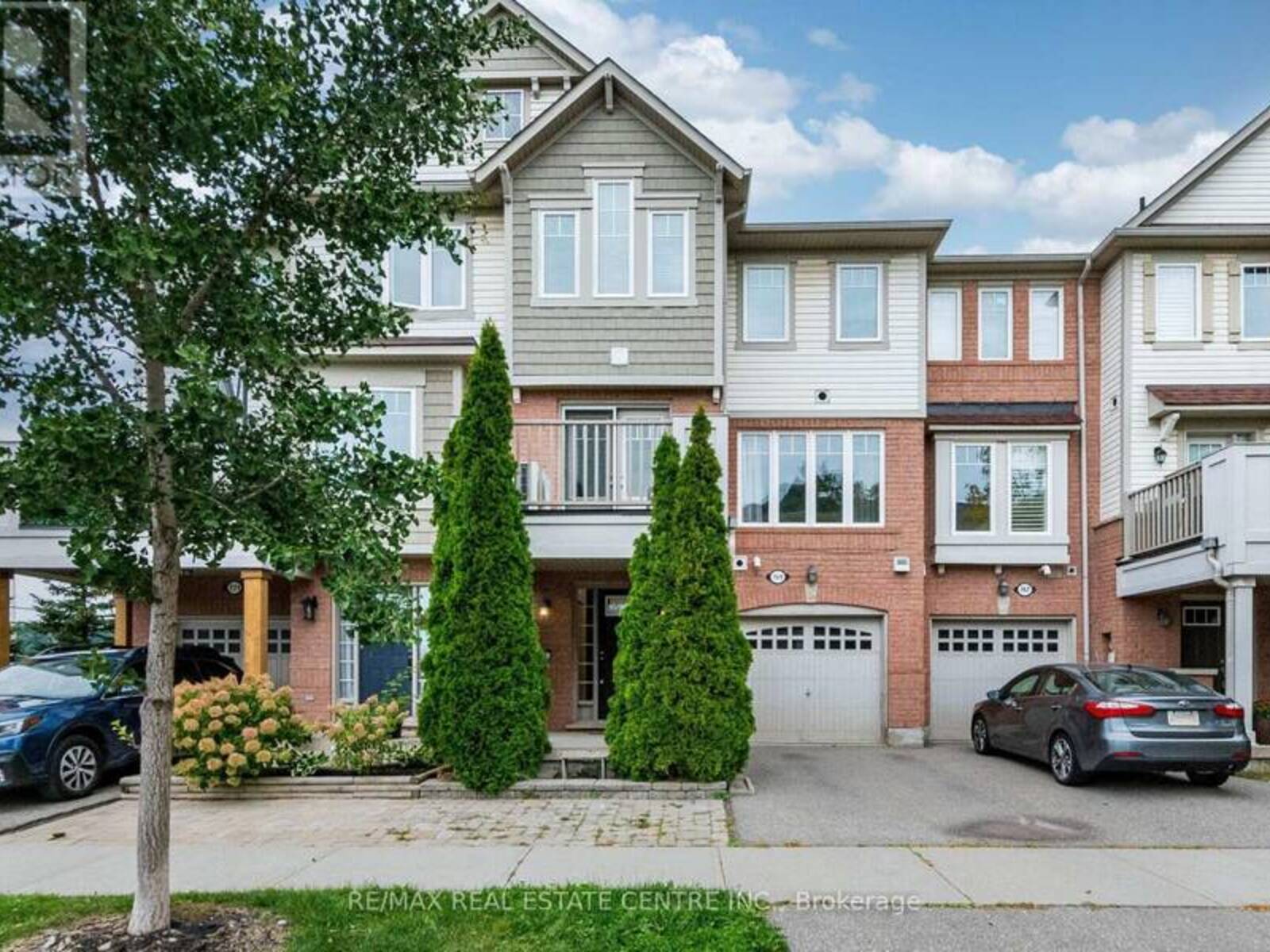 769 CHALLINOR TERRACE, Milton, Ontario L9T 7V5