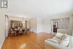 35 NORFIELD CRESCENT | Toronto Ontario | Slide Image Fifteen