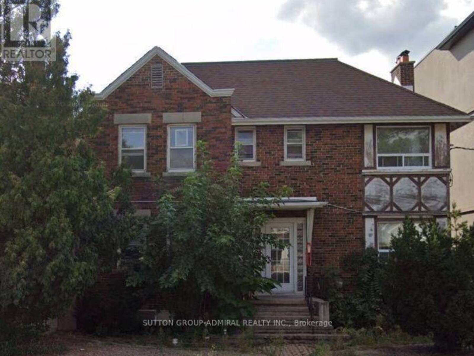 542 BERESFORD AVENUE, Toronto, Ontario M6S 3C3