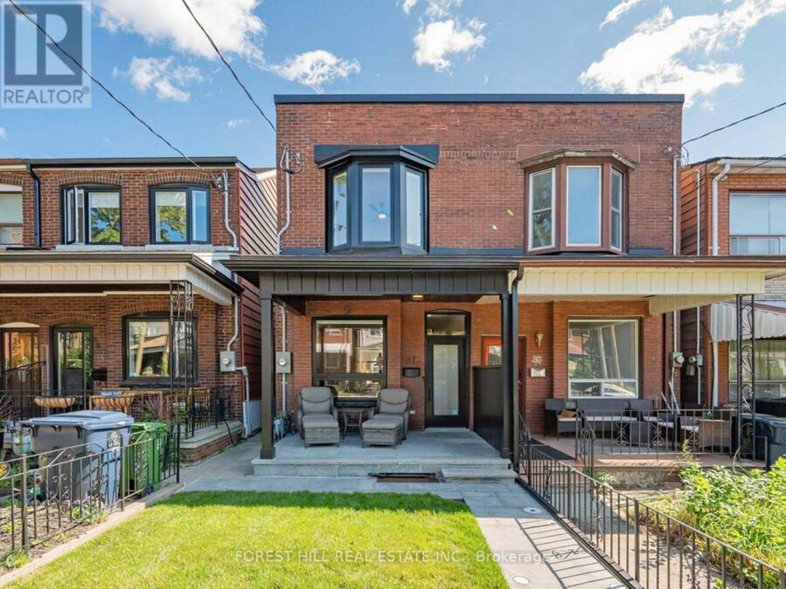 87 PALMERSTON AVENUE, Toronto, Ontario M6J 2J2