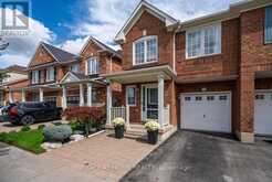 235 WELDON ROAD | Whitchurch-Stouffville Ontario | Slide Image Two
