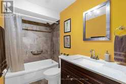 5 BARWICK DRIVE | Barrie Ontario | Slide Image Thirteen