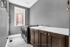 3 PORT HOPE HOLLOW | Brampton Ontario | Slide Image Thirty-one