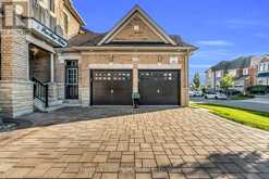 3 PORT HOPE HOLLOW | Brampton Ontario | Slide Image Four