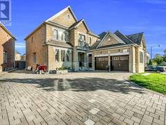 3 PORT HOPE HOLLOW Brampton Ontario, L6Y 2Y9