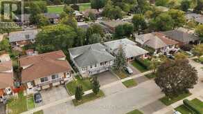 1871 SILVERBERRY CRESCENT | Mississauga Ontario | Slide Image One