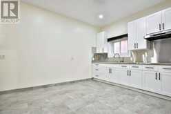 9 BORDEN STREET | Toronto Ontario | Slide Image Thirteen