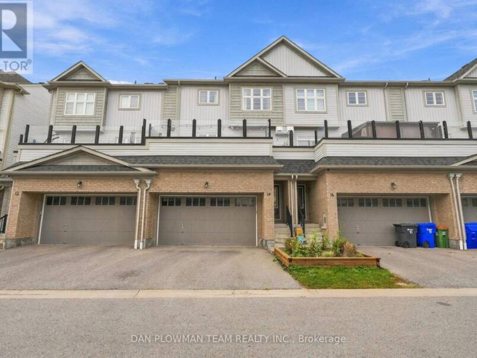 14 CORNERSIDE WAY, Whitby, Ontario L1M 0L8