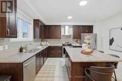 14 CORNERSIDE WAY | Whitby Ontario | Slide Image Seventeen