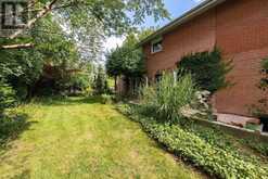1242 DONLEA CRESCENT | Oakville Ontario | Slide Image Twelve
