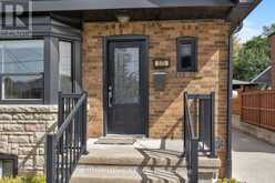 573 NORTHCLIFFE BOULEVARD | Toronto Ontario | Slide Image Three