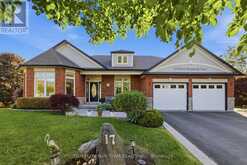 17 BURGUNDY COURT | Whitby Ontario | Slide Image One