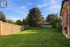 17 BURGUNDY COURT | Whitby Ontario | Slide Image Forty-three