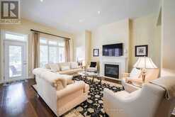 2 BERG COURT | Whitchurch-Stouffville Ontario | Slide Image Six