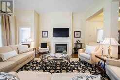 2 BERG COURT | Whitchurch-Stouffville Ontario | Slide Image Seven