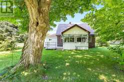 29 MARSH LANE | Tiny Ontario | Slide Image Three