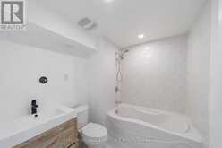 90 SPROULE DRIVE | Barrie Ontario | Slide Image Thirty