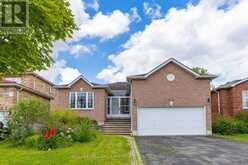 90 SPROULE DRIVE | Barrie Ontario | Slide Image Three