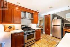 43 BURNET STREET | Oakville Ontario | Slide Image Twelve