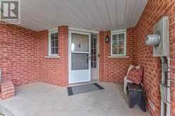 86 CHELSEA CRESCENT | Hamilton Ontario | Slide Image Three