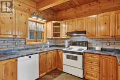 334 MOORINGS DRIVE | Fenelon Falls Ontario | Slide Image Eighteen