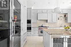 221 DUNVEGAN ROAD | Toronto Ontario | Slide Image Nine