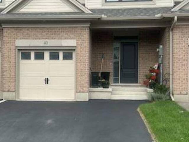 40 CANARY STREET Tillsonburg Ontario, N4G 0K3 - 3 Bedrooms Home For Sale