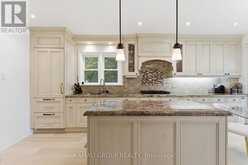30 BLUE RIDGE ROAD | Toronto Ontario | Slide Image Thirteen