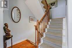 5A FALMOUTH AVENUE | Toronto Ontario | Slide Image Seventeen