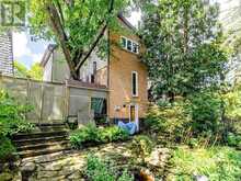 75 ST. ANDREWS COURT | Aurora Ontario | Slide Image Forty-seven