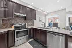 27 PADBURY TRAIL | Brampton Ontario | Slide Image Eight