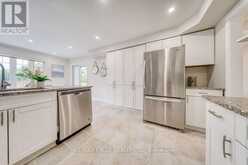 2105 OAKMEAD BOULEVARD | Oakville Ontario | Slide Image Sixteen