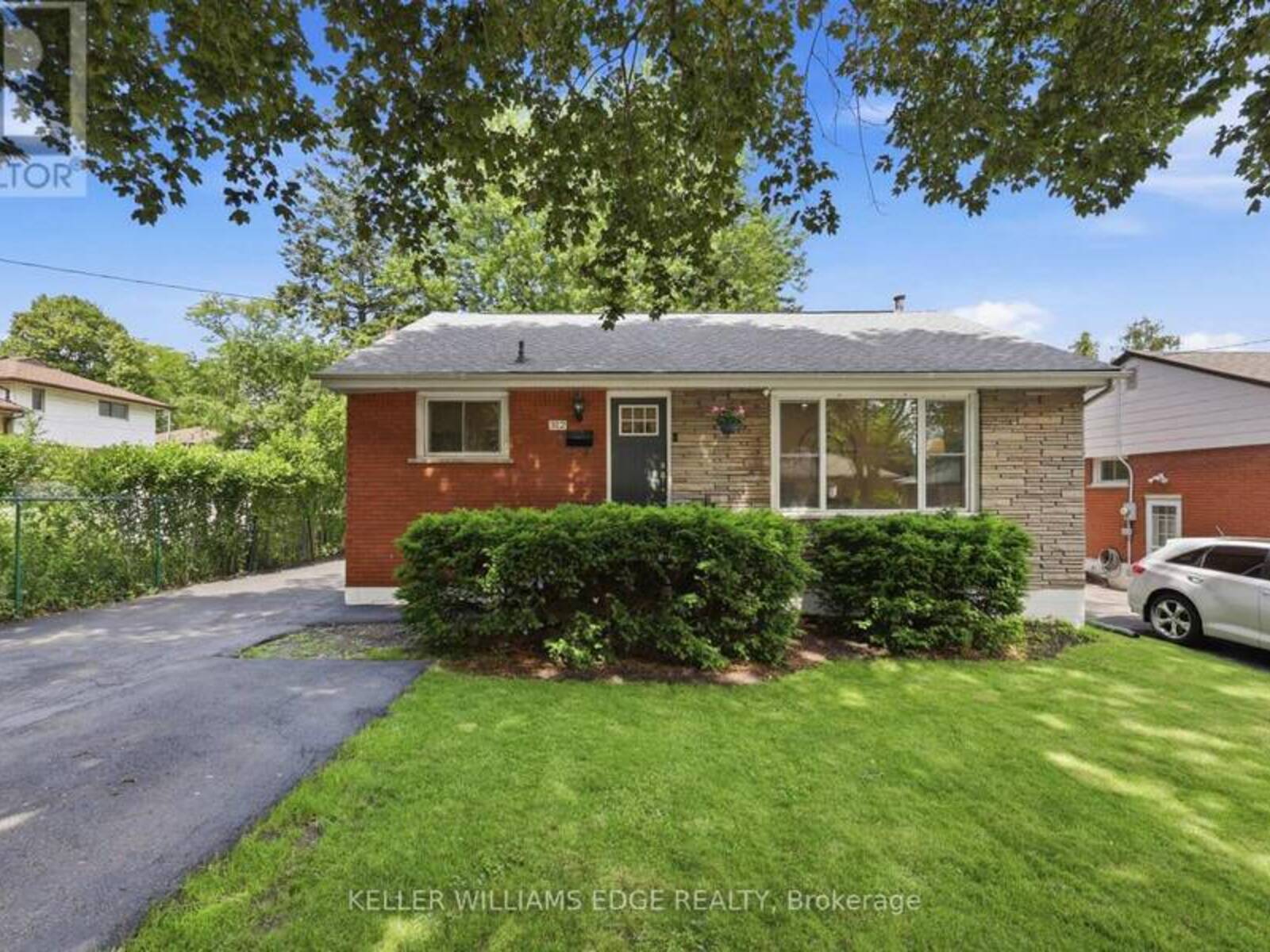 312 UPPER PARADISE ROAD, Hamilton, Ontario L9C 5C4
