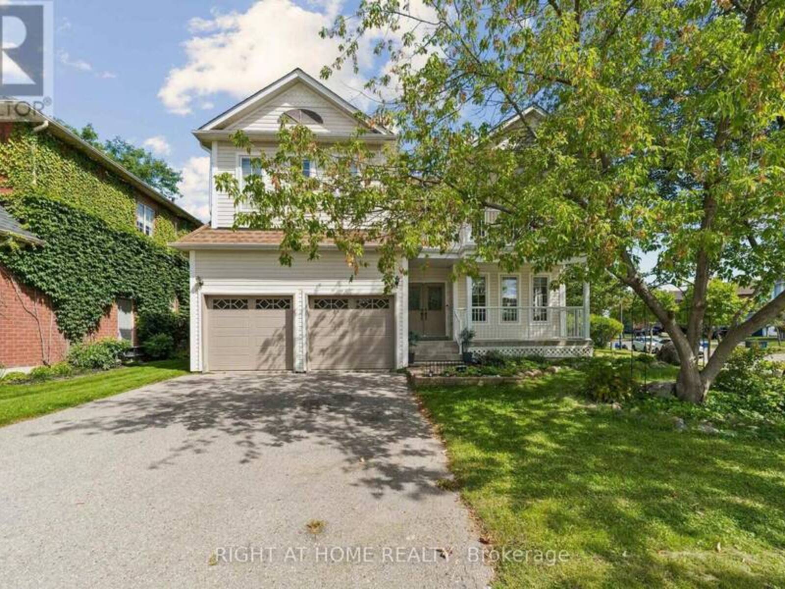 23 CROXALL BOULEVARD, Whitby, Ontario L1M 2E3