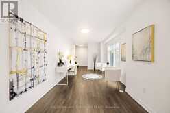 30 RILEY REED LANE | Richmond Hill Ontario | Slide Image Seven