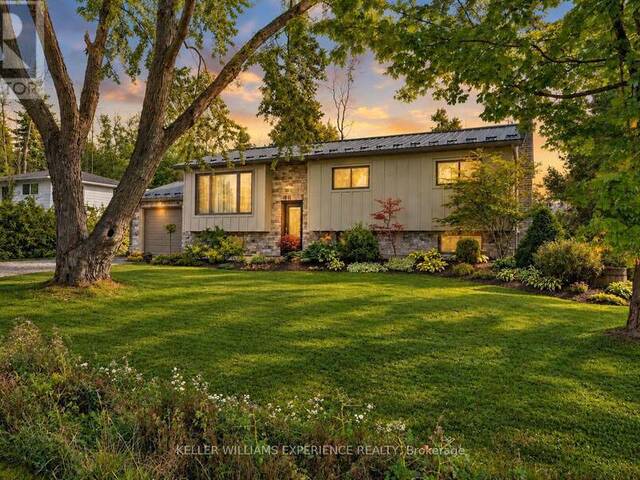11 BARBARA AVENUE Oro-Medonte Ontario, L0L 2E0 - 5 Bedrooms Home For Sale