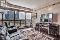 1010 - 2261 LAKE SHORE BOULEVARD W | Toronto Ontario | Slide Image Three
