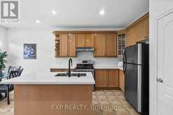 71 PILLAR ROCK CRESCENT | Markham Ontario | Slide Image Sixteen