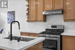 71 PILLAR ROCK CRESCENT | Markham Ontario | Slide Image Seventeen