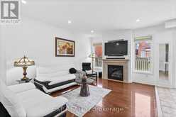 71 PILLAR ROCK CRESCENT | Markham Ontario | Slide Image Nine