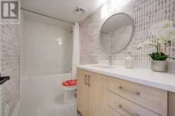 4 - 12 LYTHAM GREEN CIRCLE | Newmarket Ontario | Slide Image Thirty-seven