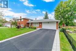 726 NETHERTON CRESCENT | Mississauga Ontario | Slide Image Two