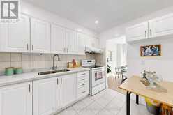 49 - 100 BRIDLETOWNE CIRCLE | Toronto Ontario | Slide Image Sixteen